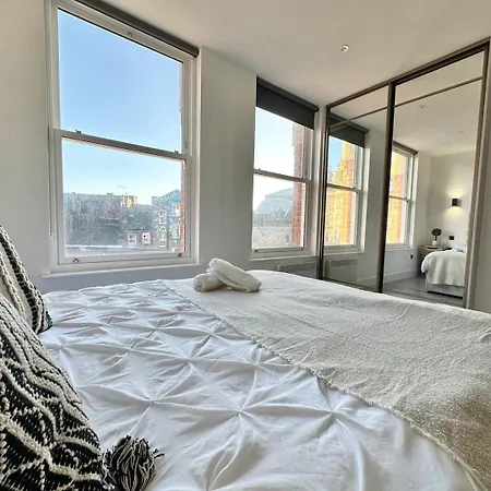 Apartment Sleek Stylish 1 Bedroom Leeds