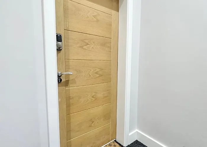 Sleek Stylish 1 Bedroom 아파트 *