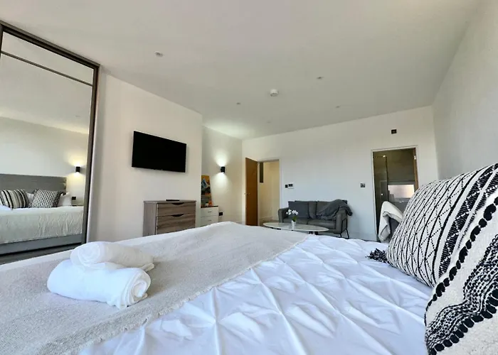 아파트 Sleek Stylish 1 Bedroom 리즈